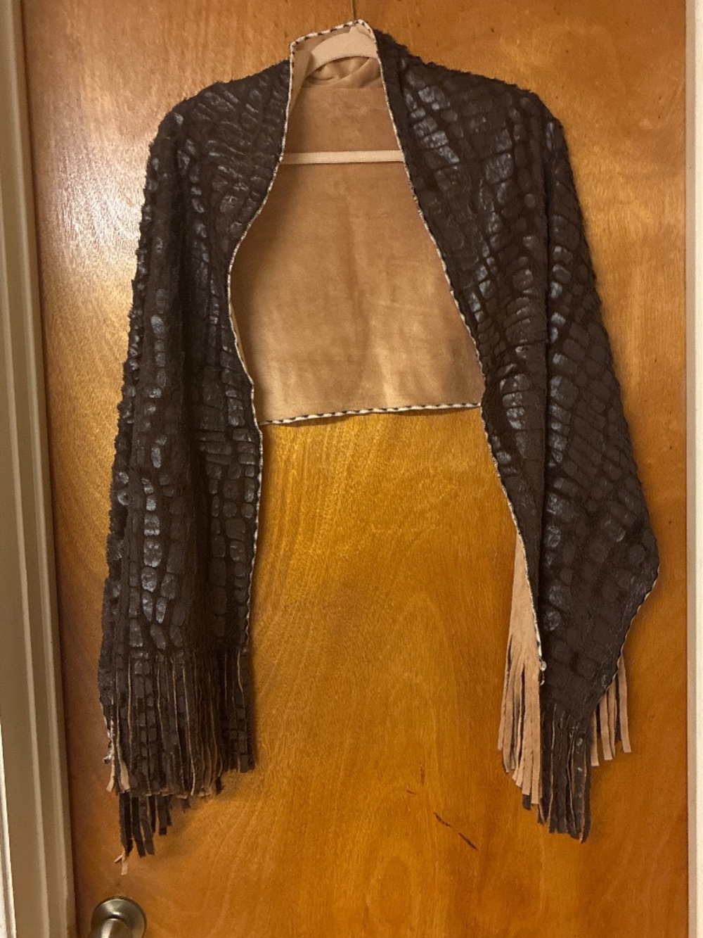 Brown Textured Fringe Wrap/Scsrf